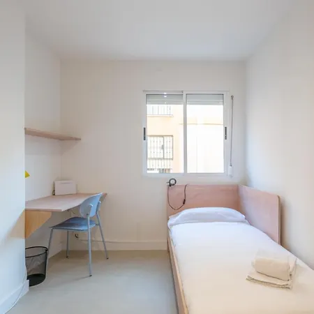 Amplio Apartamento Trinidad By Renthas *